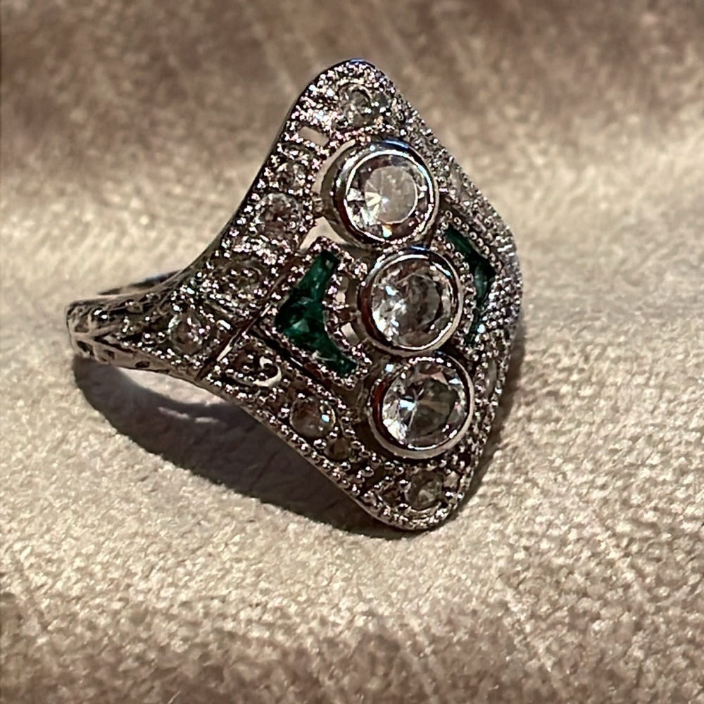 Antique Style Ring White Topaz Ring Size 6